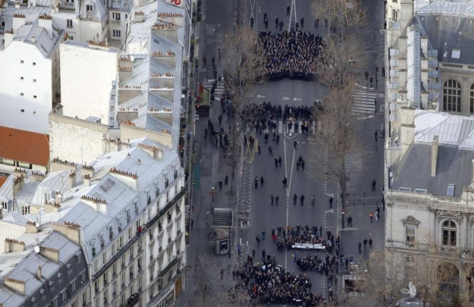 Paris_Hebdo_Demo
